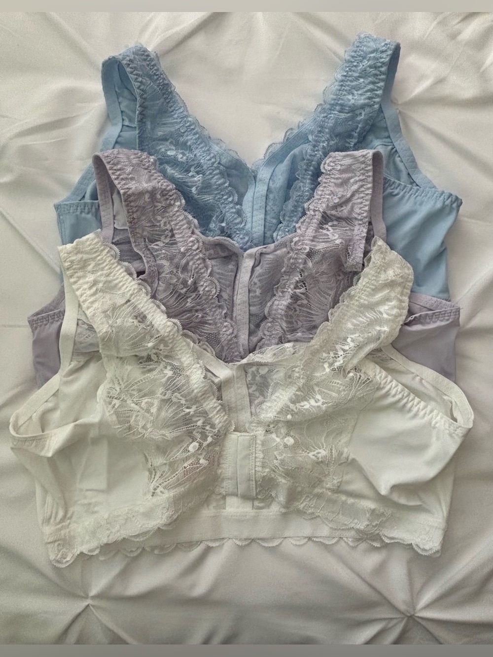 Breezies Set of 3 Soft Support Lace Wirefree Unlined Bra, Pastel, 1x , NIP